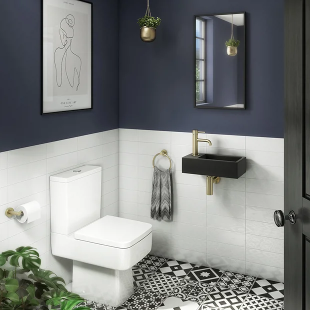 Arezzo Industrial Style Brushed Brass Round Towel Ring 3 Arezzo Industrial Style Brushed Brass Round Towel Ring